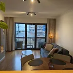 Vista Linda, Vlak Bij Zeedijk En *