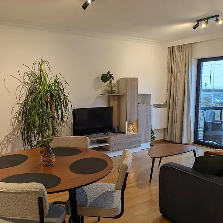 Vista Linda, Vlak Bij Zeedijk En