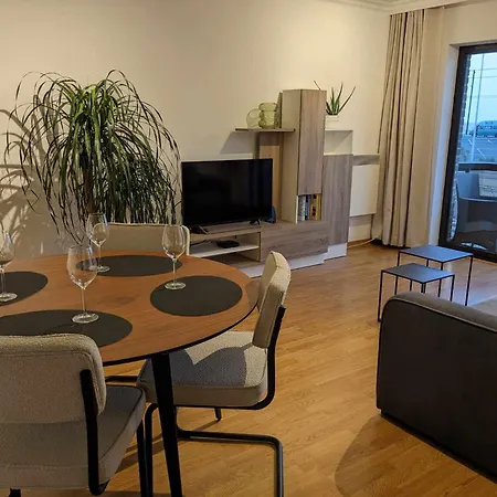 Apartment Vista Linda, Vlak Bij Zeedijk En *